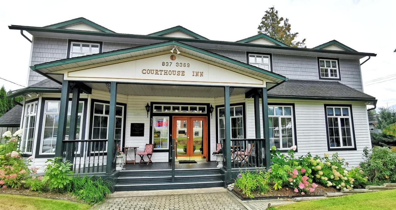 Courthouse Inn 雷夫尔斯托克 外观 照片